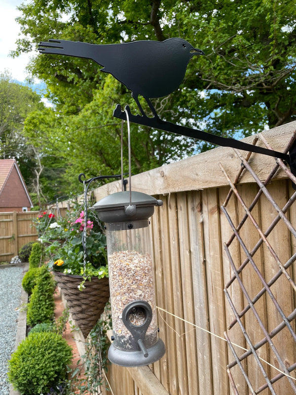 Blackbird Metal Art and Feeder - MetalCraft