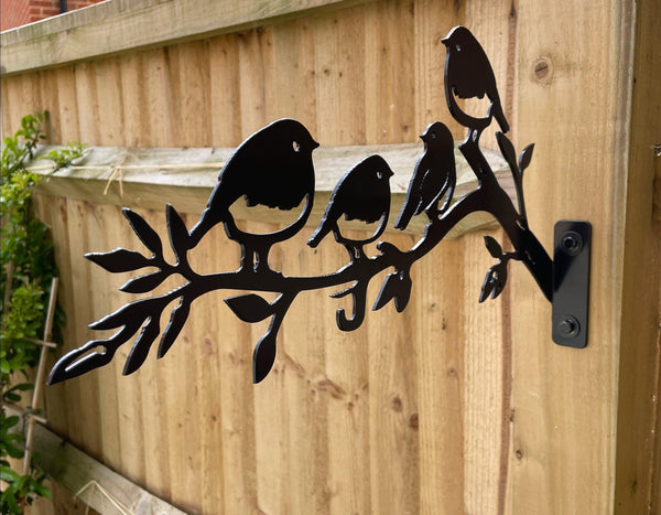 Robin Family Birdfeeder - MetalCraft